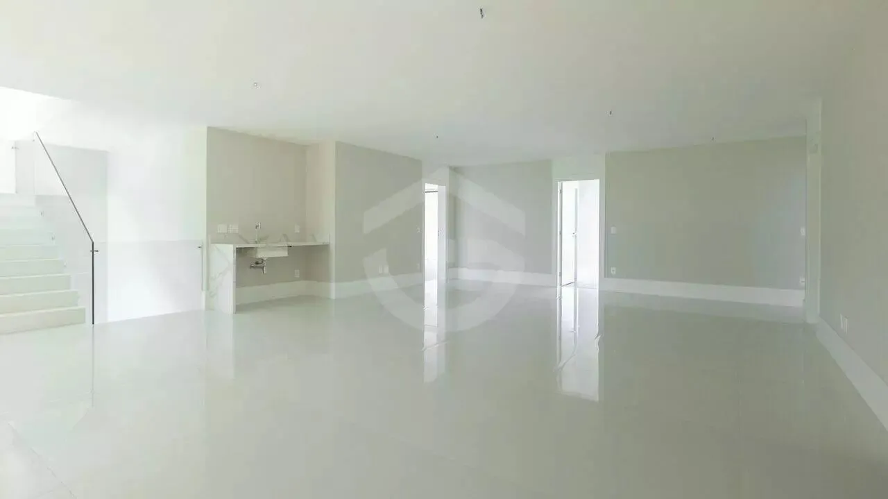 Garagem e subsolo da mansão 1490m² no Malibu