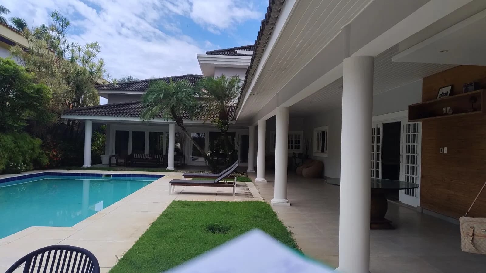 Outra perspectiva da confortável suíte master