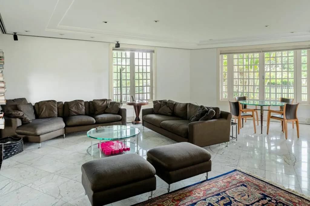 Automação residencial avançada em mansões modernas